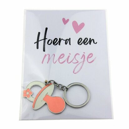 Geboortebedankje hoera een jongen of meisje sleutelhanger speen